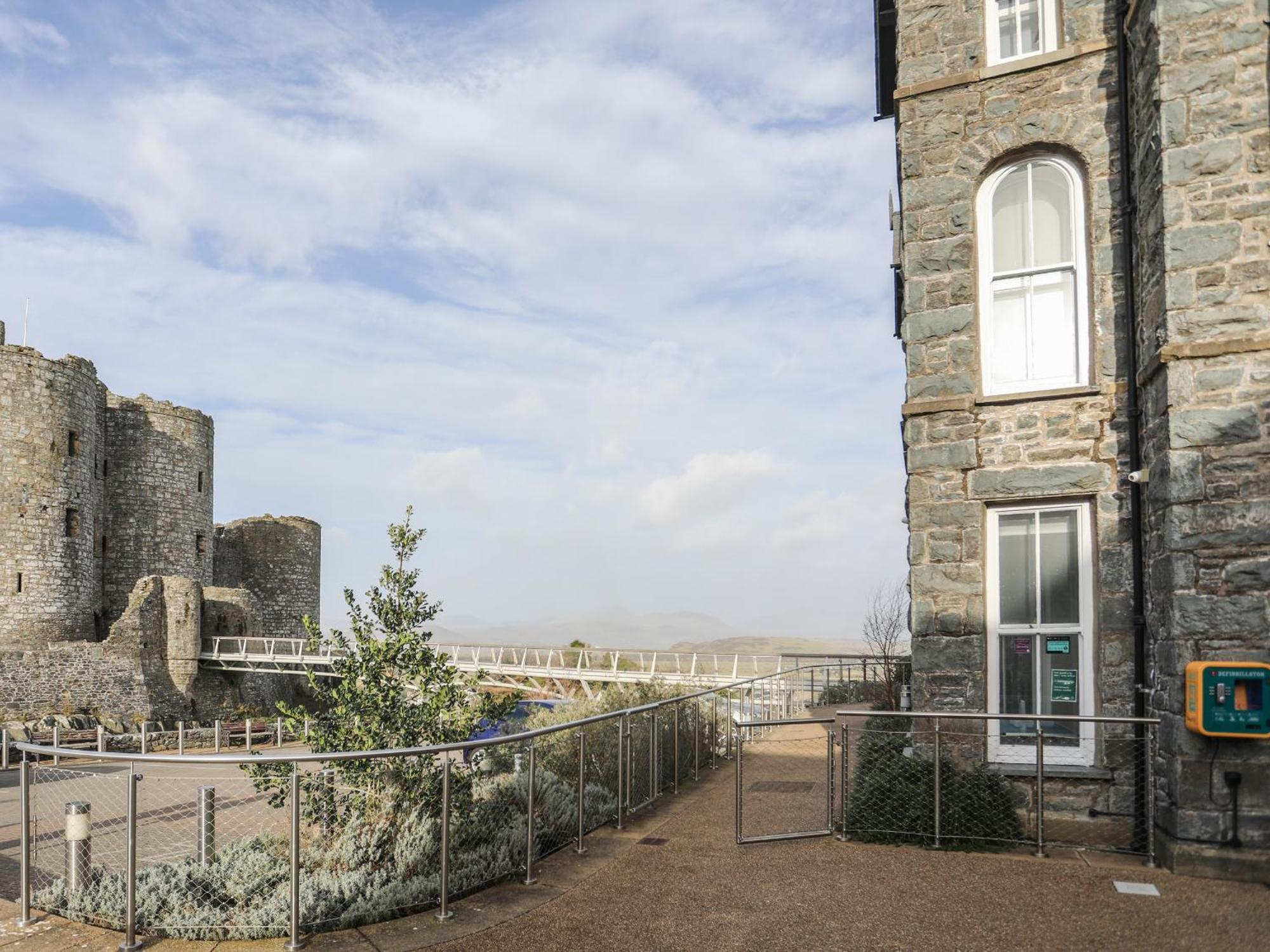 Harlech Apartments - Bendigeidfran Exterior photo